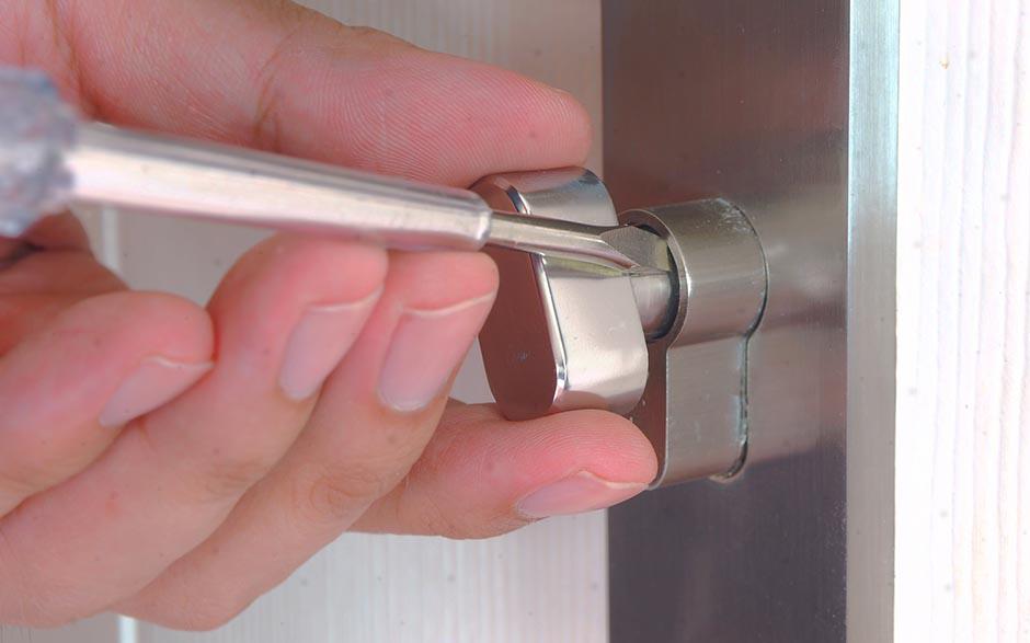 soigneux serrurier ouverture de porte Saint-Maur-des-Fossés